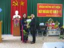 lanh dao tang hoa - 