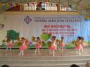 trai dat la cua chung em.jpg - 